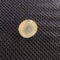 Natural Sri Lankan / Ceyloni Yellow Sapphire - 6.23 Carat