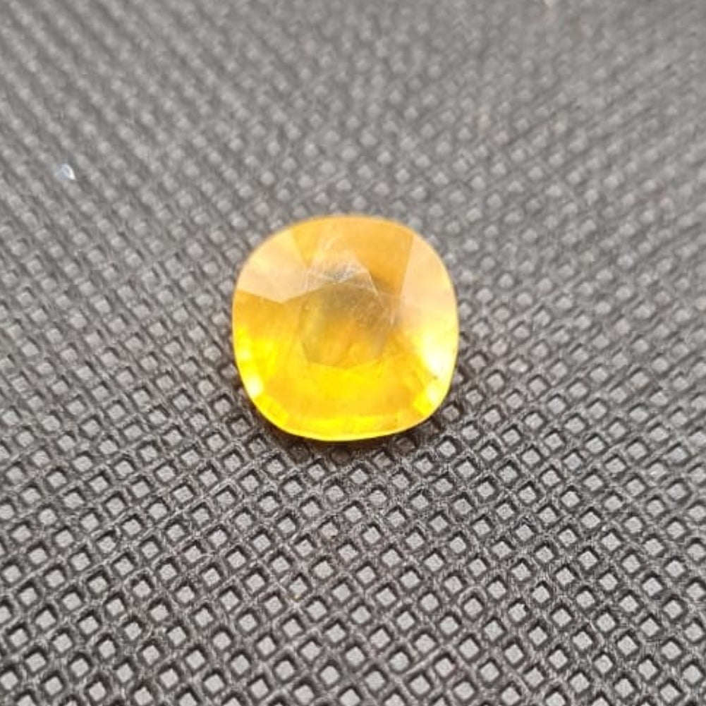 Natural Yellow Sapphire (Pukhraj) | Certified Gemstone – 7.11 Carat